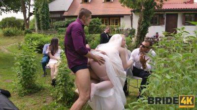 Big ass blondie gets fucked on her wedding day in front of everyone on girlsporntube.one