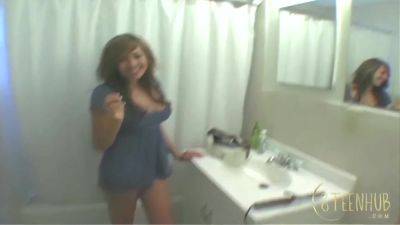 Brittny Blew In 8teenhub Doesnt Like Condoms on girlsporntube.one