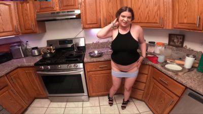 Stepmom Gets It In The Kitchen From Her Stepson After The Divorce - Usa on girlsporntube.one