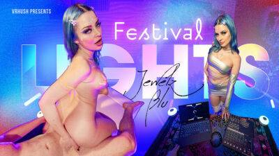 VRHUSH Festival lights with busty babe Jewelz Blu on girlsporntube.one