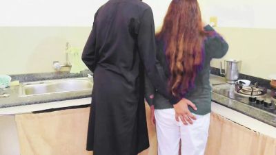 Step Mom Gets Fucked Hard in Kitchen by Big Cock - Pakistan on girlsporntube.one