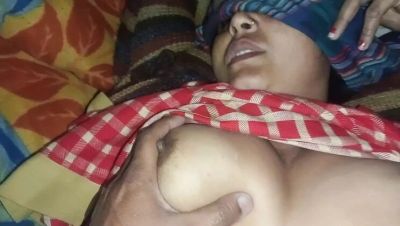 Desi Bhabhi Gives Intense Blowjob and Swallows Cum - Indian Family Taboo - India on girlsporntube.one