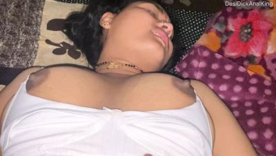 Desi Bhabhi Fucks Devar in Morning - Hot & Sexy Indian Couple - India on girlsporntube.one