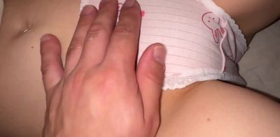 SHE IS CUMMING FOR THE FIRST TIME! Extraordinary teenage masturbation with step brothers! on girlsporntube.one